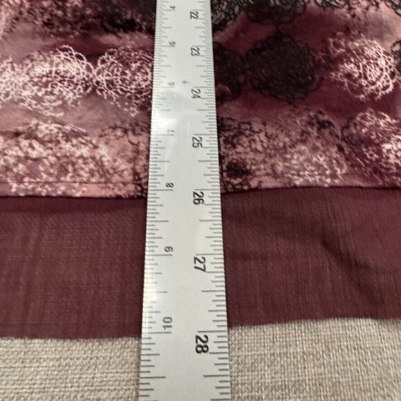 Simply Vera XL Tunic with Sheer Trims And Abstract Red And Black Mandala Design - Picture 11 of 11